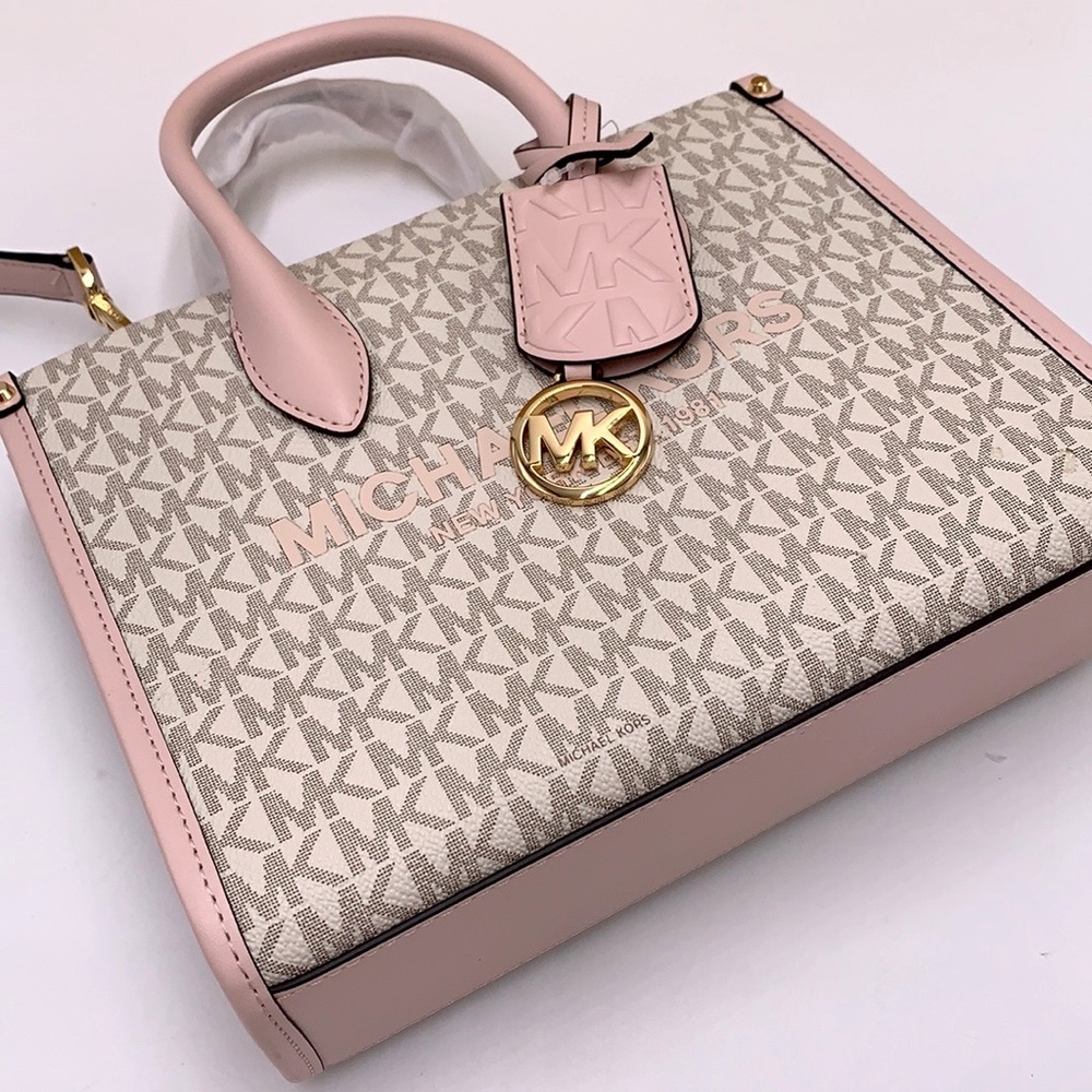 MICHAEL KORS MIRELLA SMALL
SHOPPER TOP ZIP XBODY POWDER
BLUSH MULTI SIGN… - Picture 8 of 16
